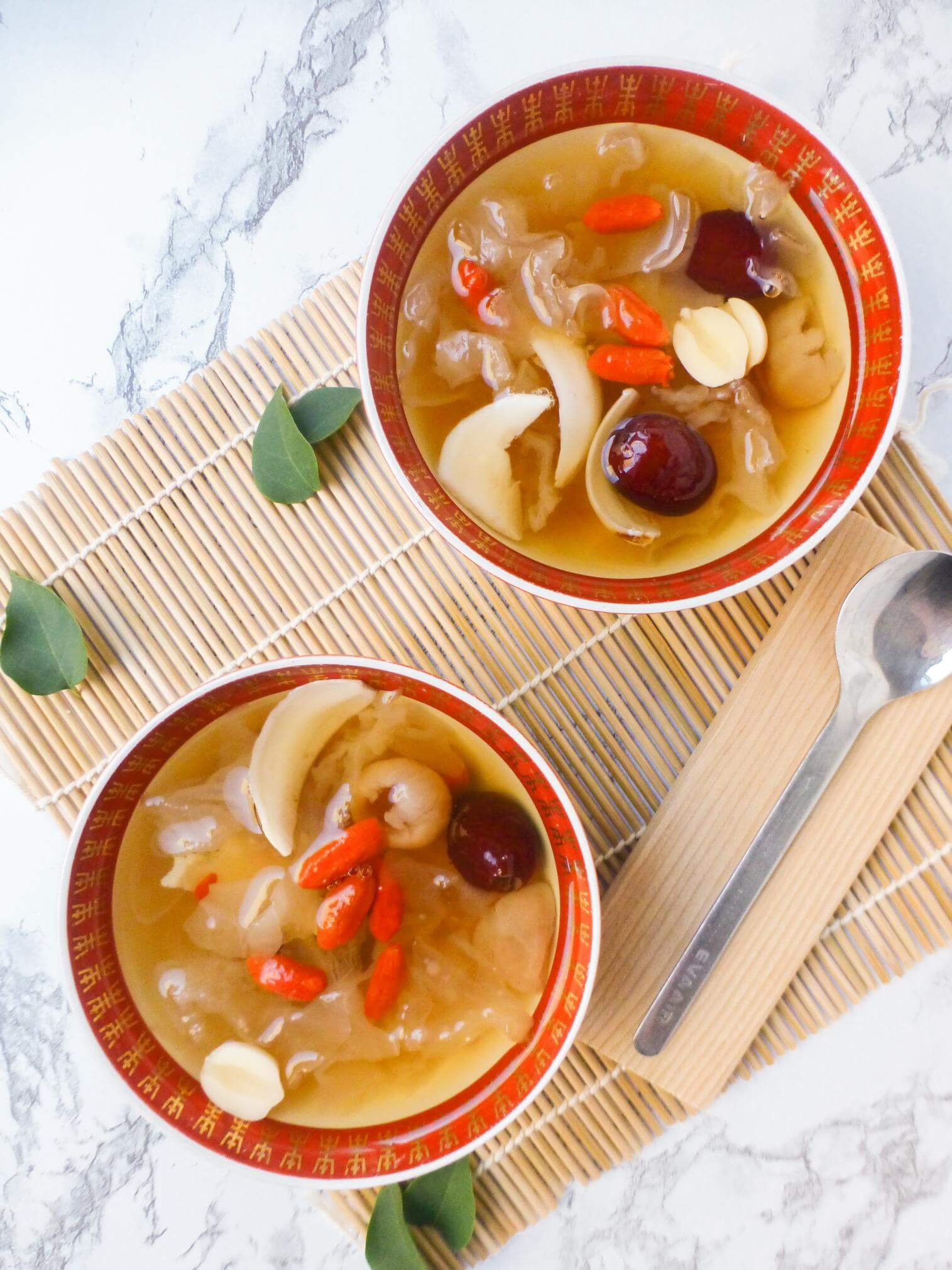 Chinese Snow Fungus Soup 雪耳糖水 Assorted Eats